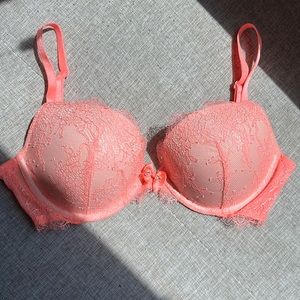 Victoria’s secret Bra 34D